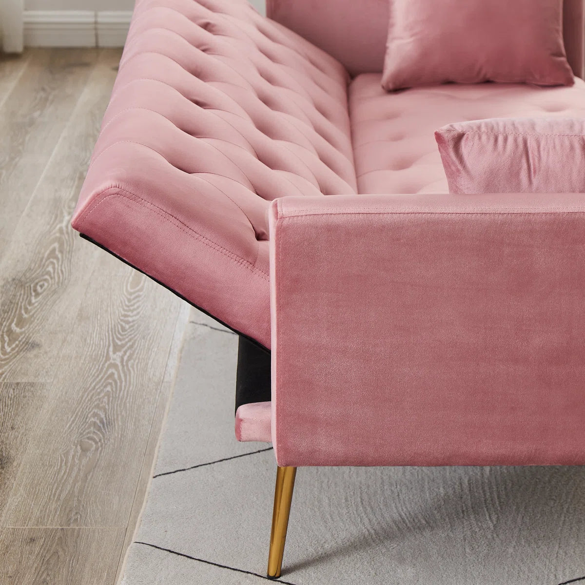 Modern Style 71.65‘’ Upholstered Velvet Sleeper Sofa